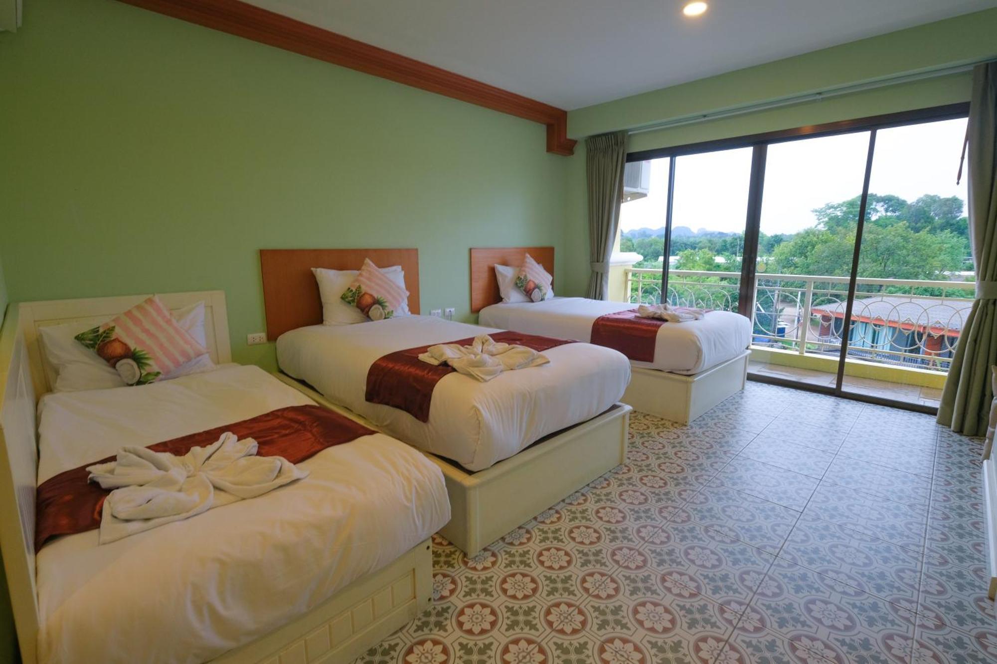 The Pineapple Hotel Krabi town Exterior foto
