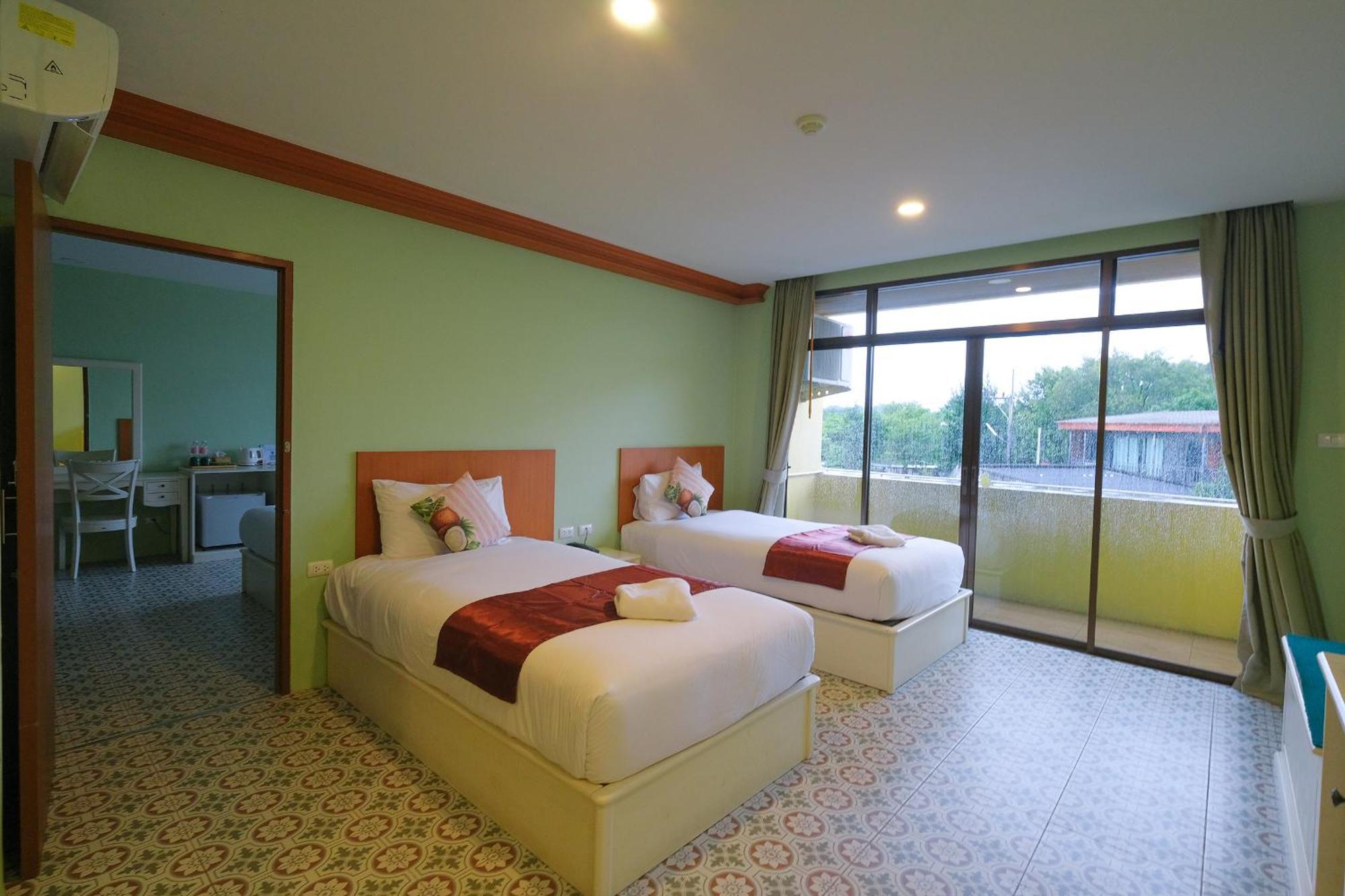 The Pineapple Hotel Krabi town Exterior foto