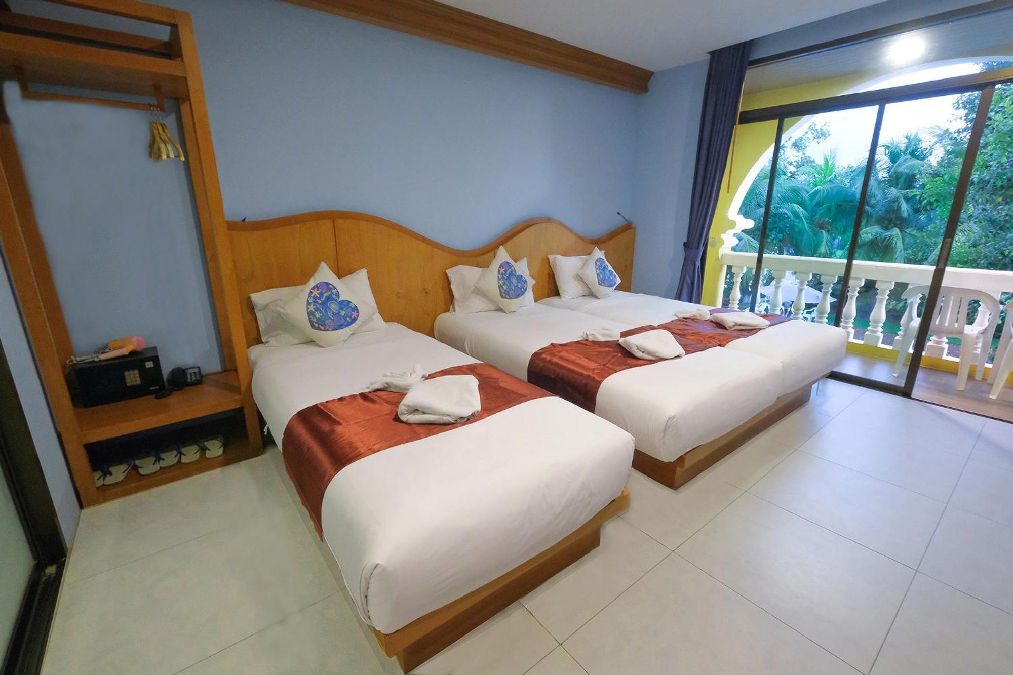 The Pineapple Hotel Krabi town Exterior foto