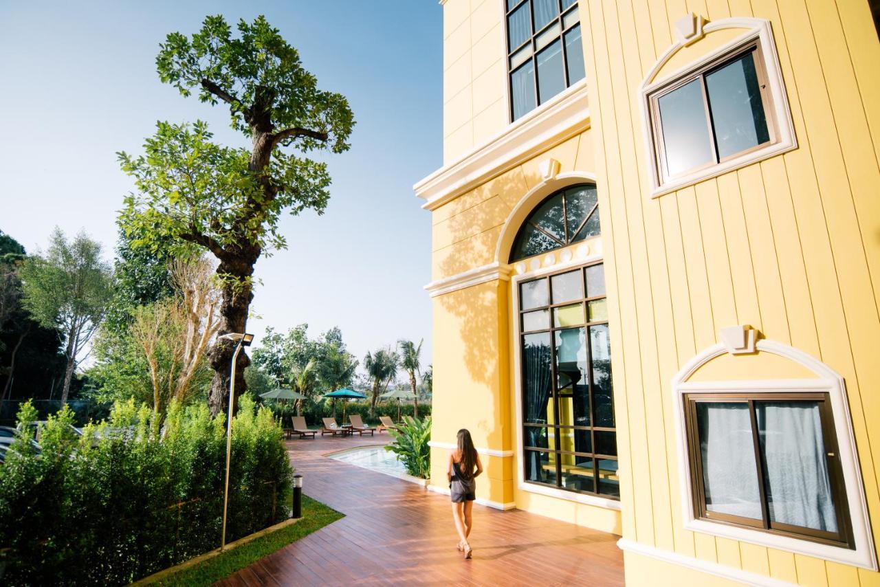 The Pineapple Hotel Krabi town Exterior foto